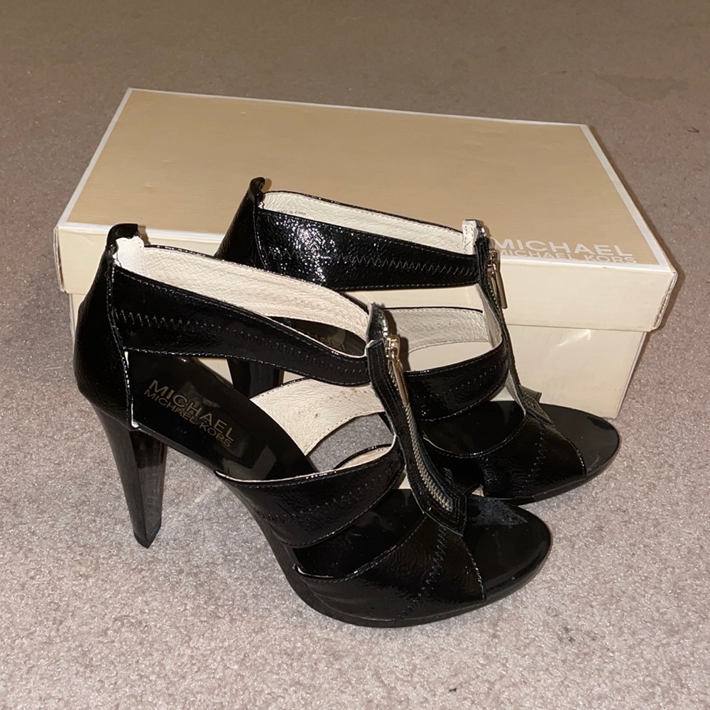 Berkeley T Strap MIchael Kors heels